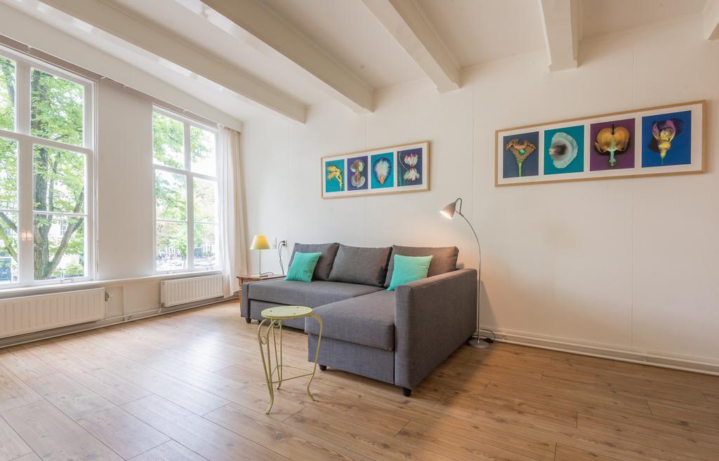 Canal View Amsterdam Apartment ภายนอก รูปภาพ