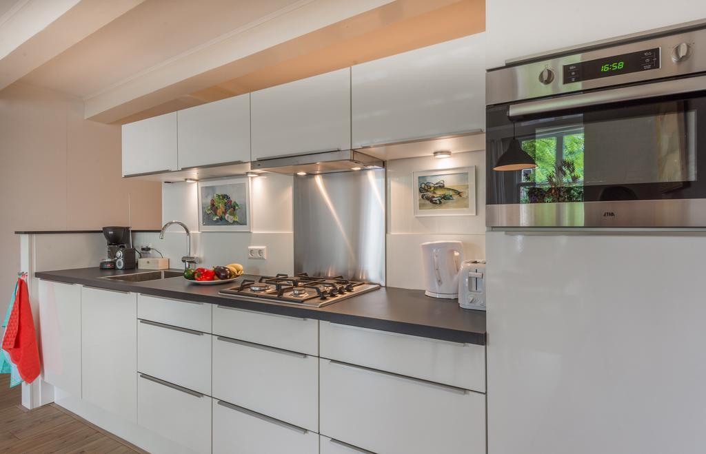Canal View Amsterdam Apartment ภายนอก รูปภาพ