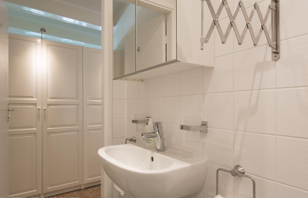 Canal View Amsterdam Apartment ภายนอก รูปภาพ